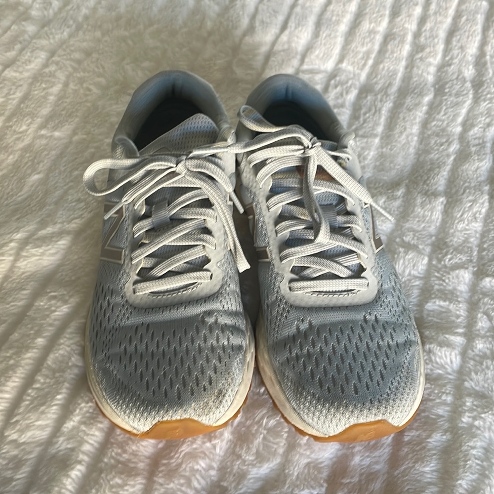 New balance womens size 7 shoes